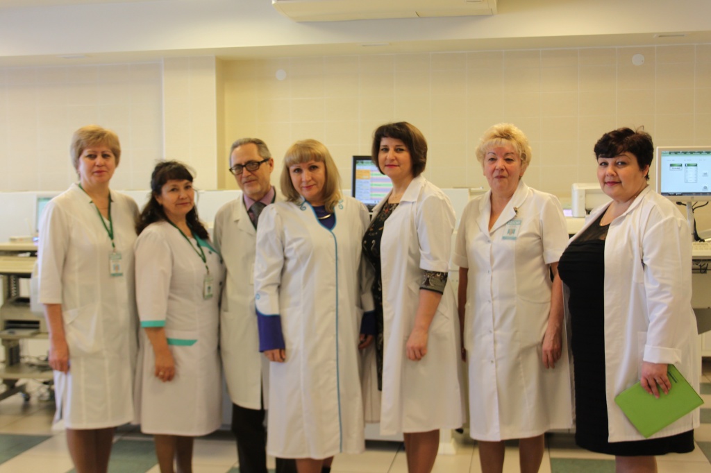 Сотрудники КДЛ лаборатории во главе с заведующей лабораторией Монтьевой Ольгой Ильиничной.