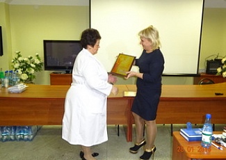 Руководители компании поздравили Магаданскую областную больницу с 60-летним юбилеем